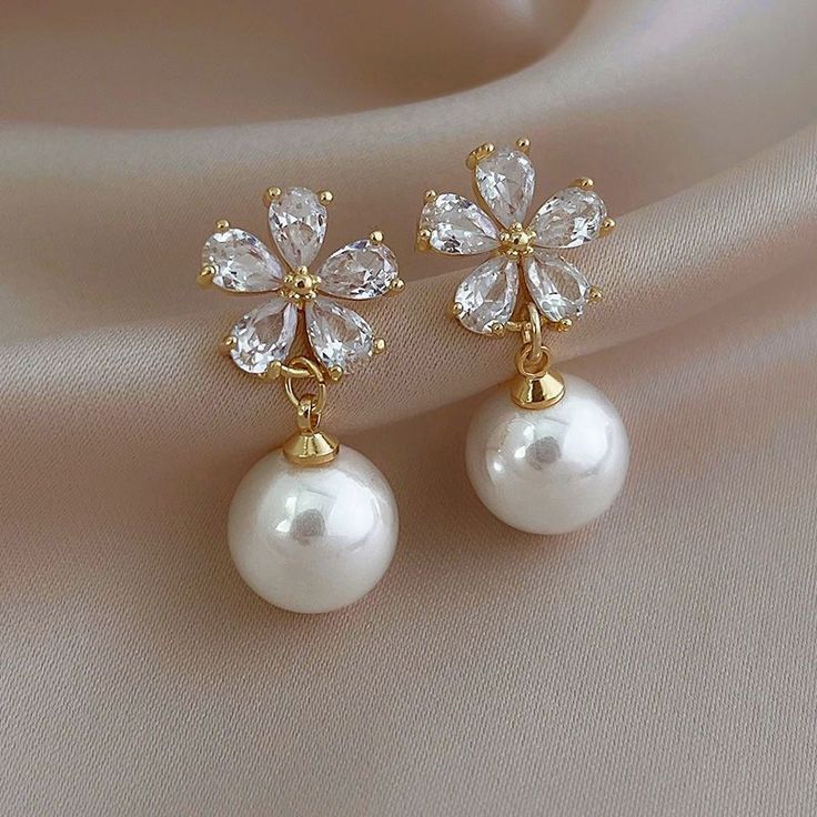 Luxury Pearl Earrings